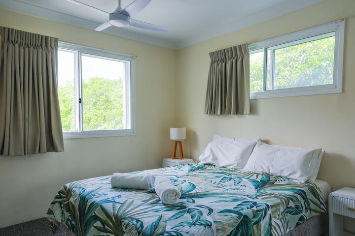 Room 12 of 51