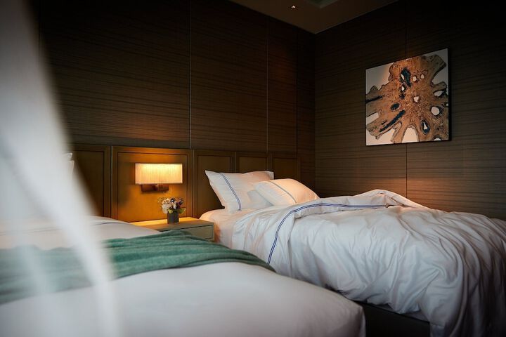 Room 21 of 106