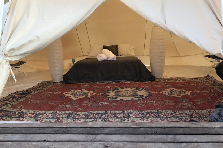 Room 4 of 38