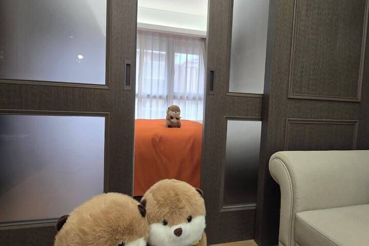 Room 21 of 57
