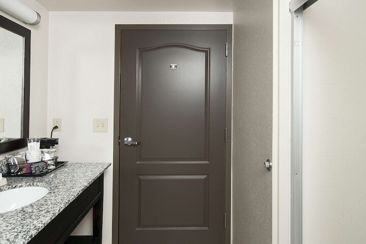 Room 44 of 71