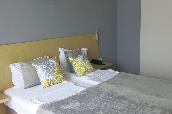 Room 7 of 41