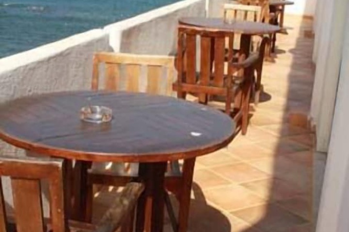 Terrace/Patio 15 of 16