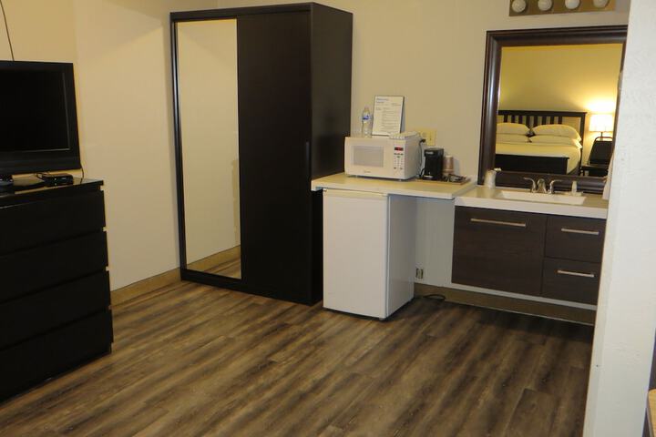 Private kitchenette