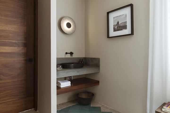 Room 40 of 56