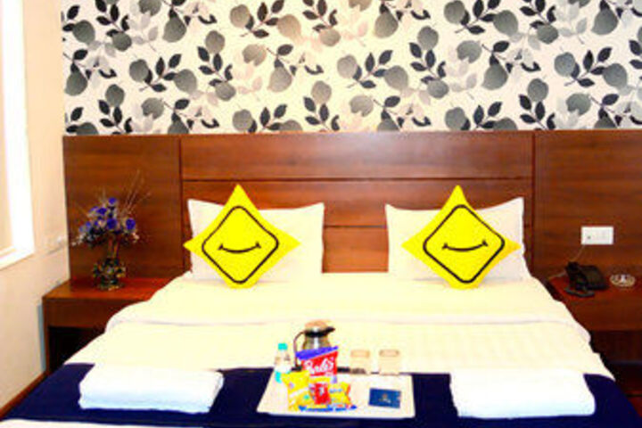 Stay Vista Rooms at Pune Station