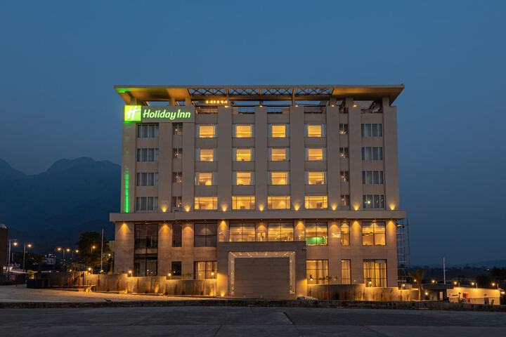 Hotel 81 of 95