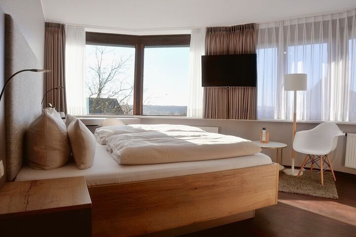 Room 13 of 39