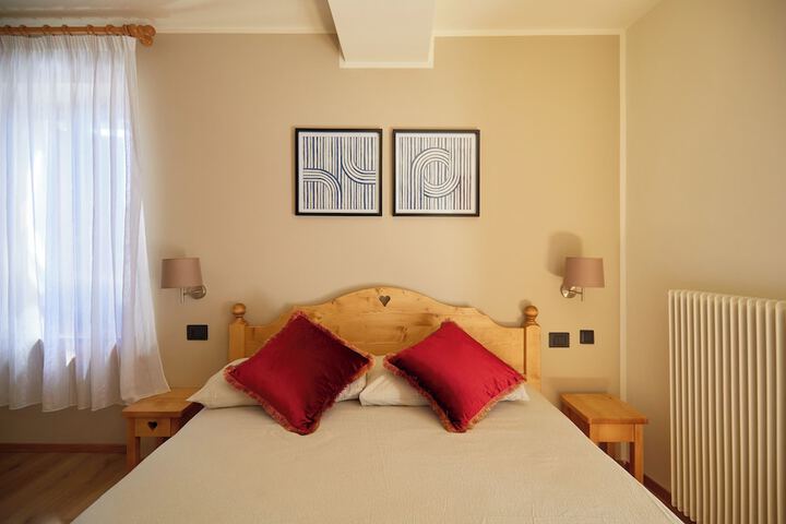 Room 4 of 21
