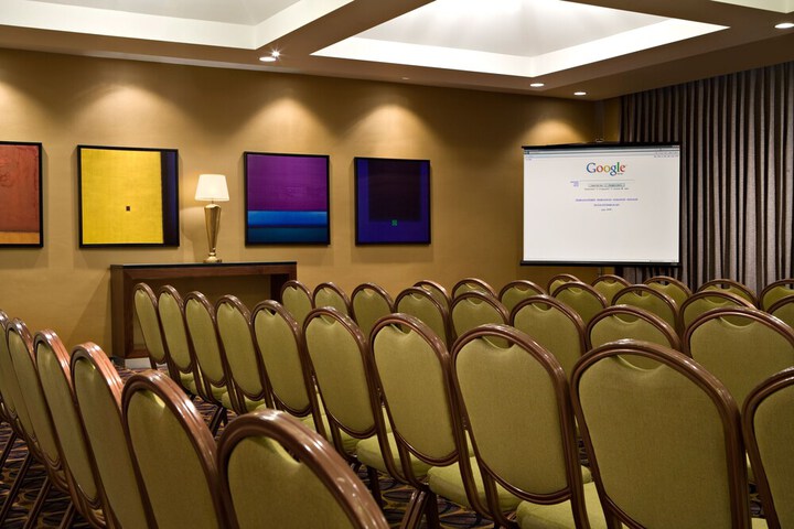 Business Center 107 of 130