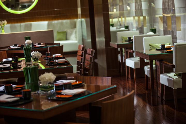 Dining 49 of 128