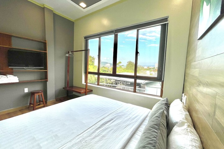 Room 21 of 74