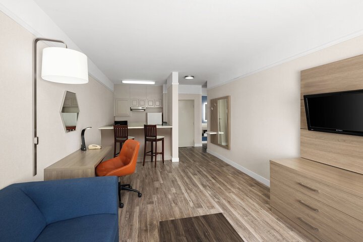 Room 31 of 68