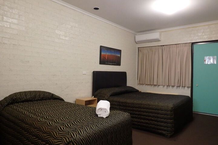 Room 7 of 43