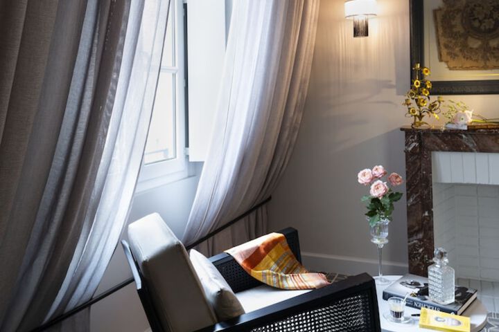 Room 22 of 54