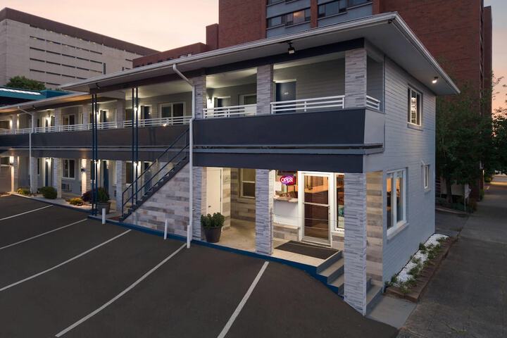 Hotel Exterior