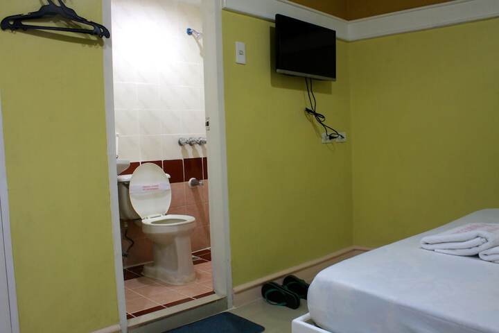 Clean Restrooms