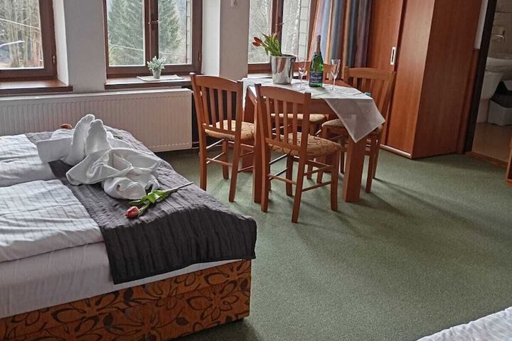 Room 3 of 24