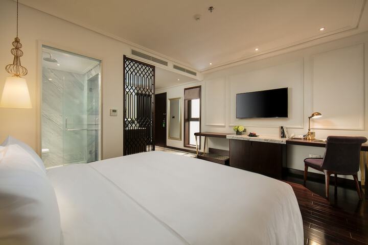 Room 61 of 144