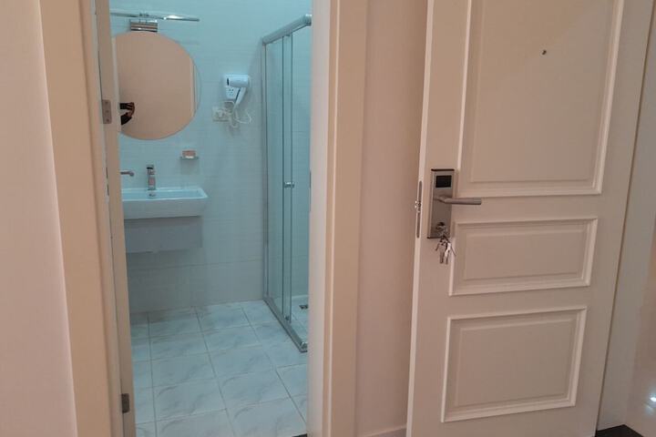 Room 38 of 47