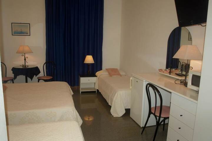 Room 8 of 46