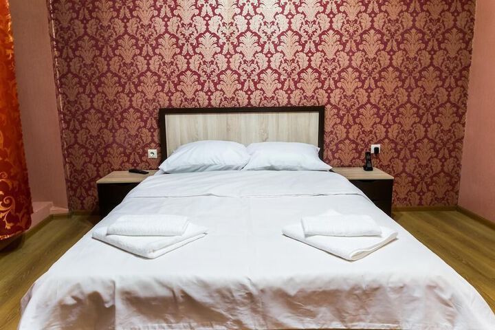 Room 21 of 37