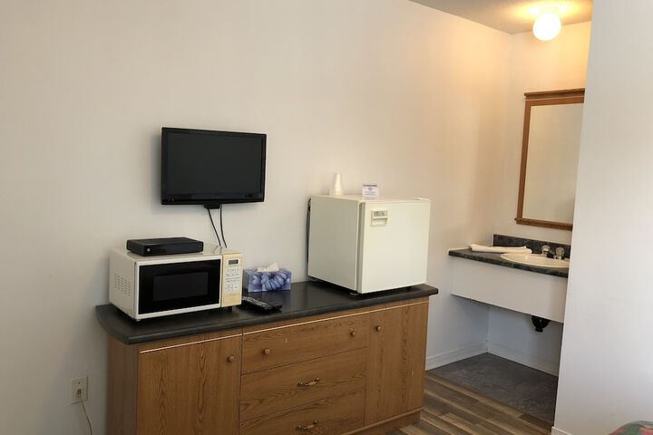 Room 17 of 39