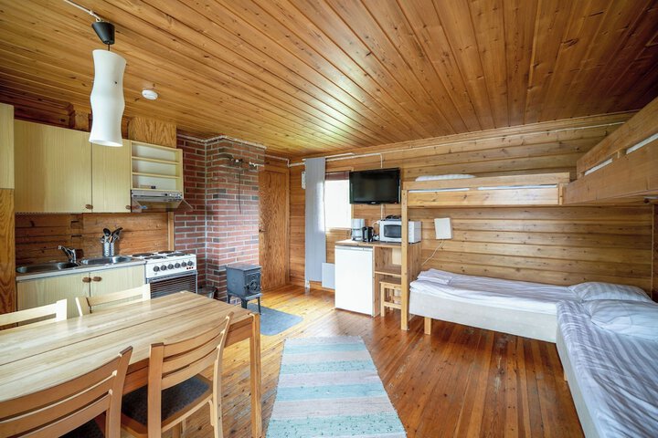 Room 2 of 91