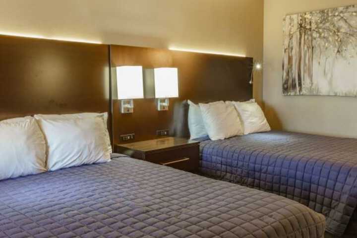 Room 30 of 111