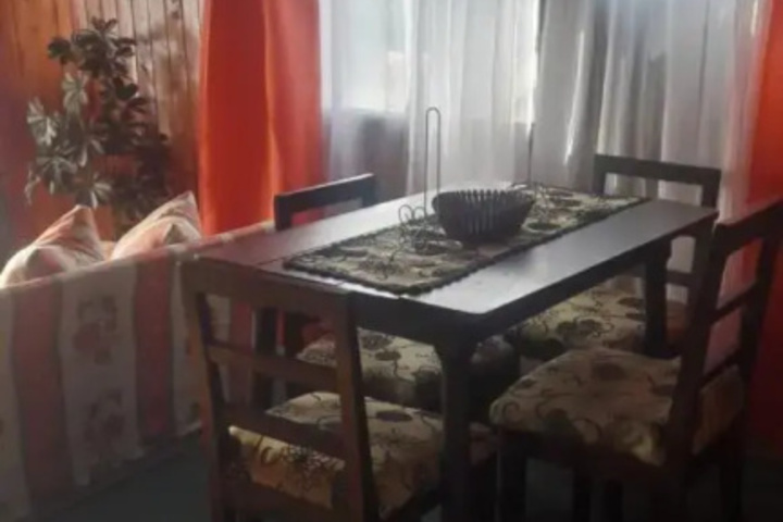 Room 2 of 7