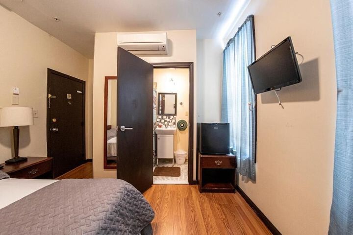 Room 20 of 51