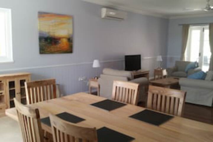 Room 46 of 114