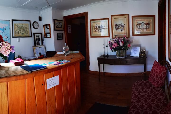 Hotel Interior 7 of 198