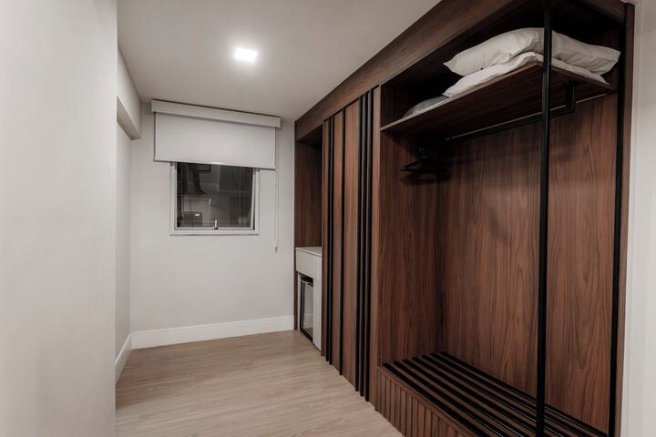 Room 76 of 130