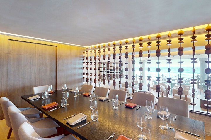 Dining 124 of 153