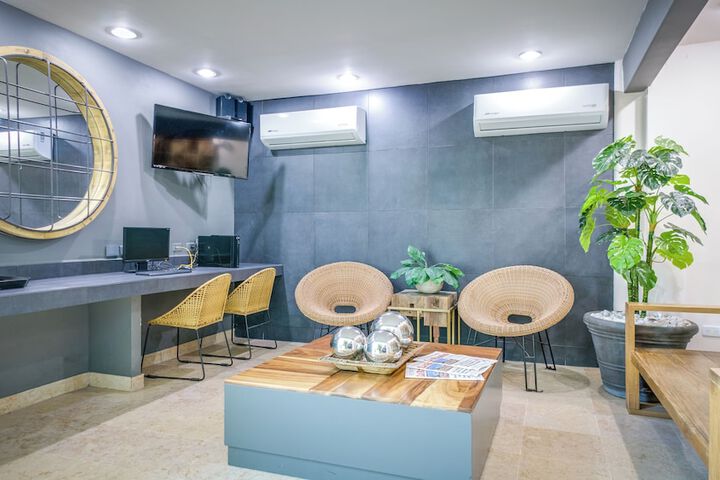 Lobby Entry
