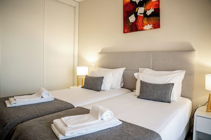 Room 10 of 43