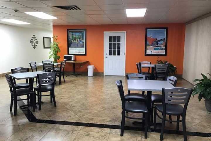 Breakfast area