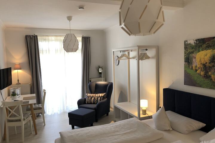 Room 12 of 47