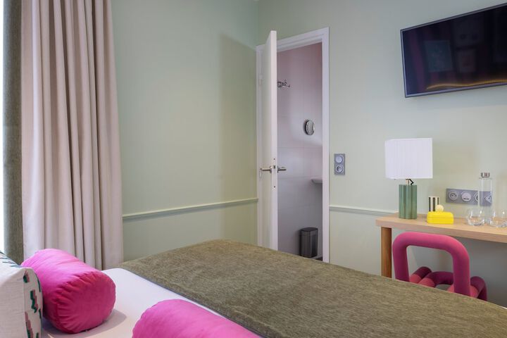 Room 20 of 75
