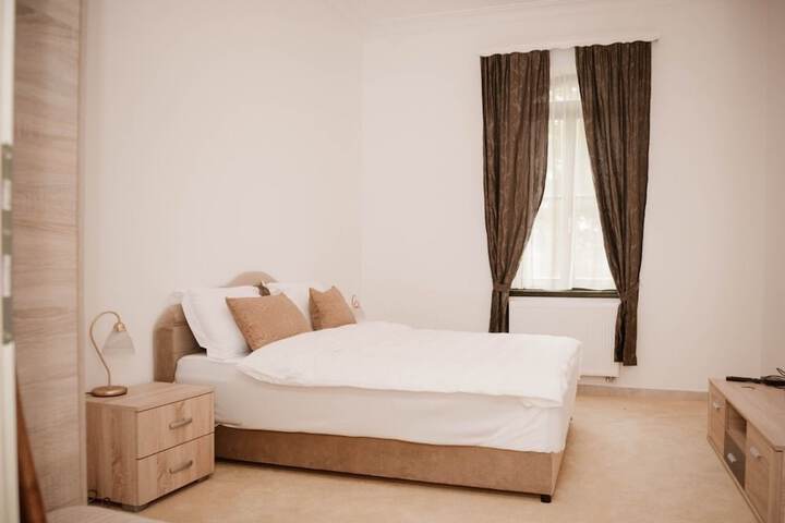 Room 9 of 55