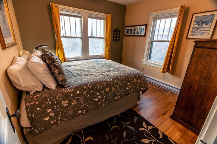 Room 42 of 124