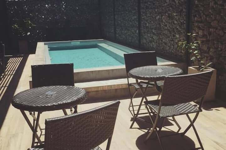 Pool 12 of 27