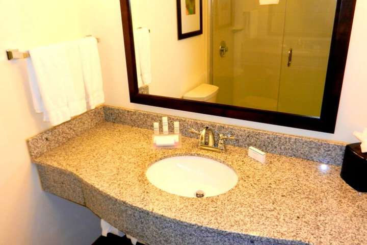Bathroom sink