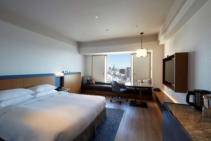 Room 17 of 155