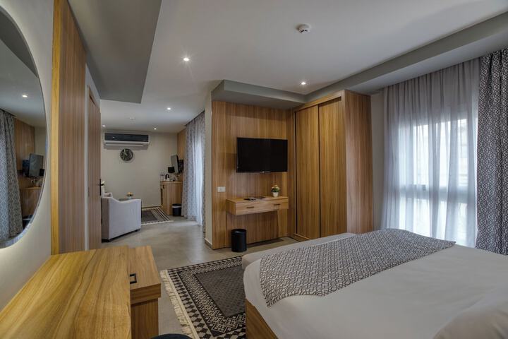 Room 18 of 71