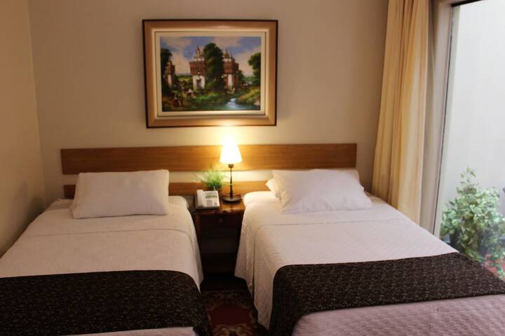 Room 21 of 47