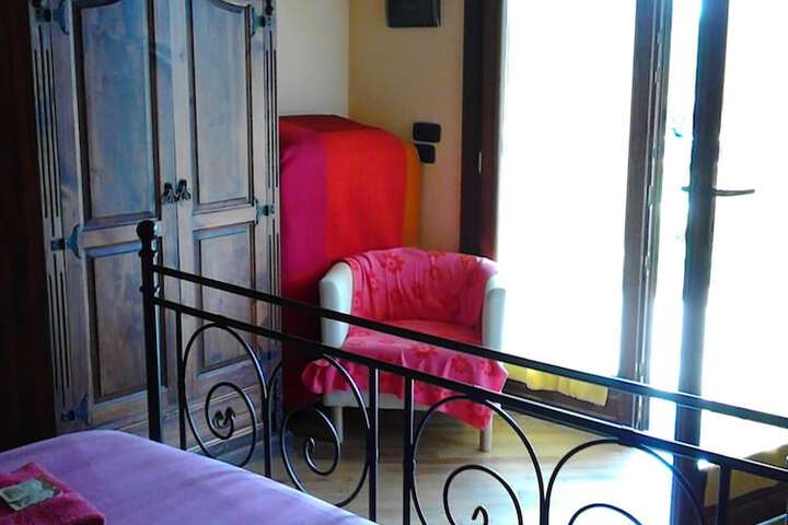 Room 16 of 36