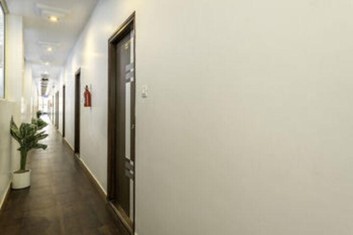 Ballroom/Hall 15 of 22
