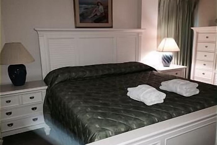 Room 19 of 138